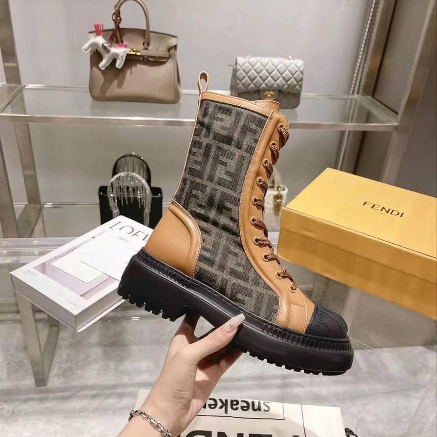 Fendi Boots-114